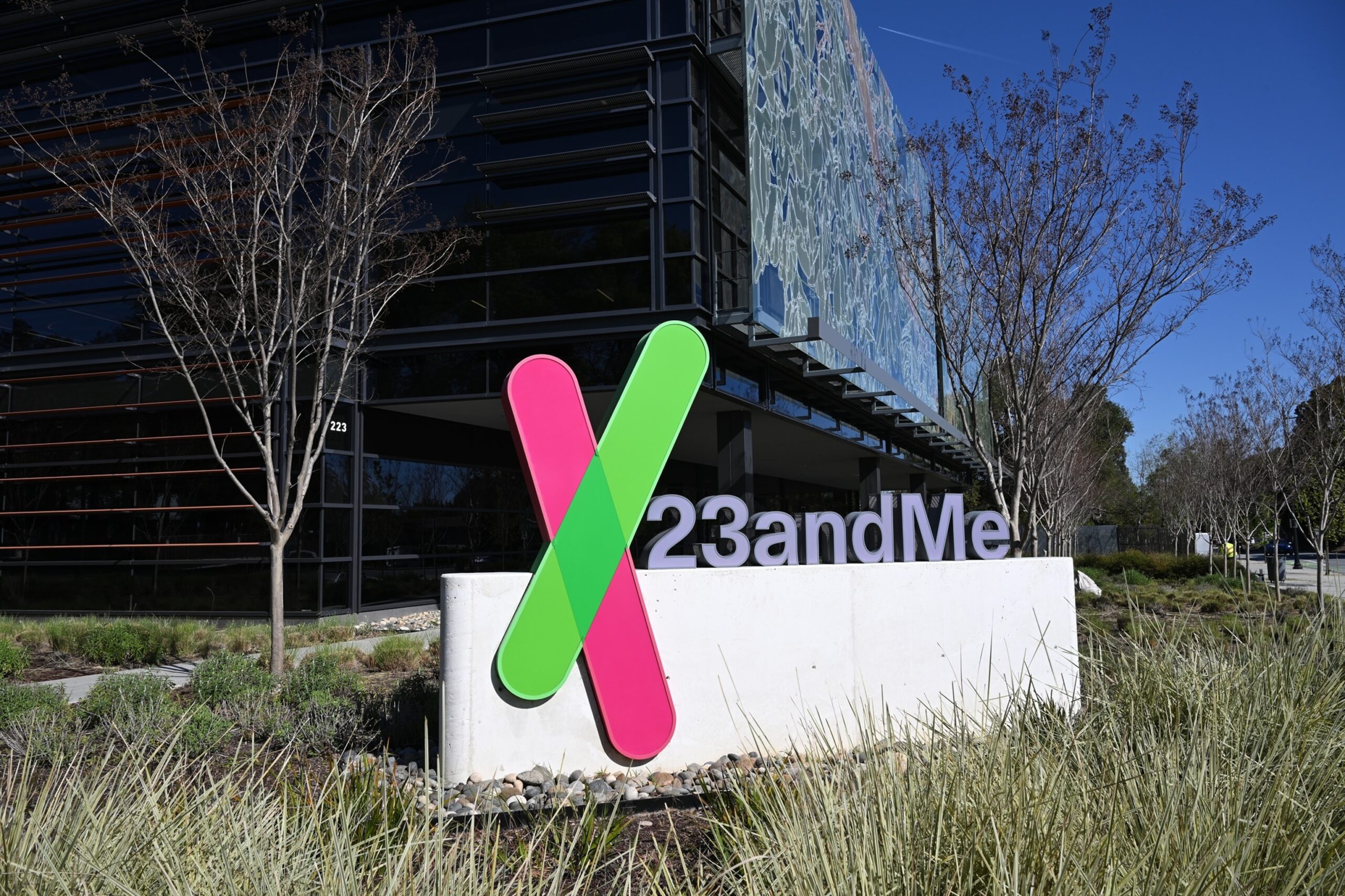 23andMe accused of failing to protect user data in new lawsuit