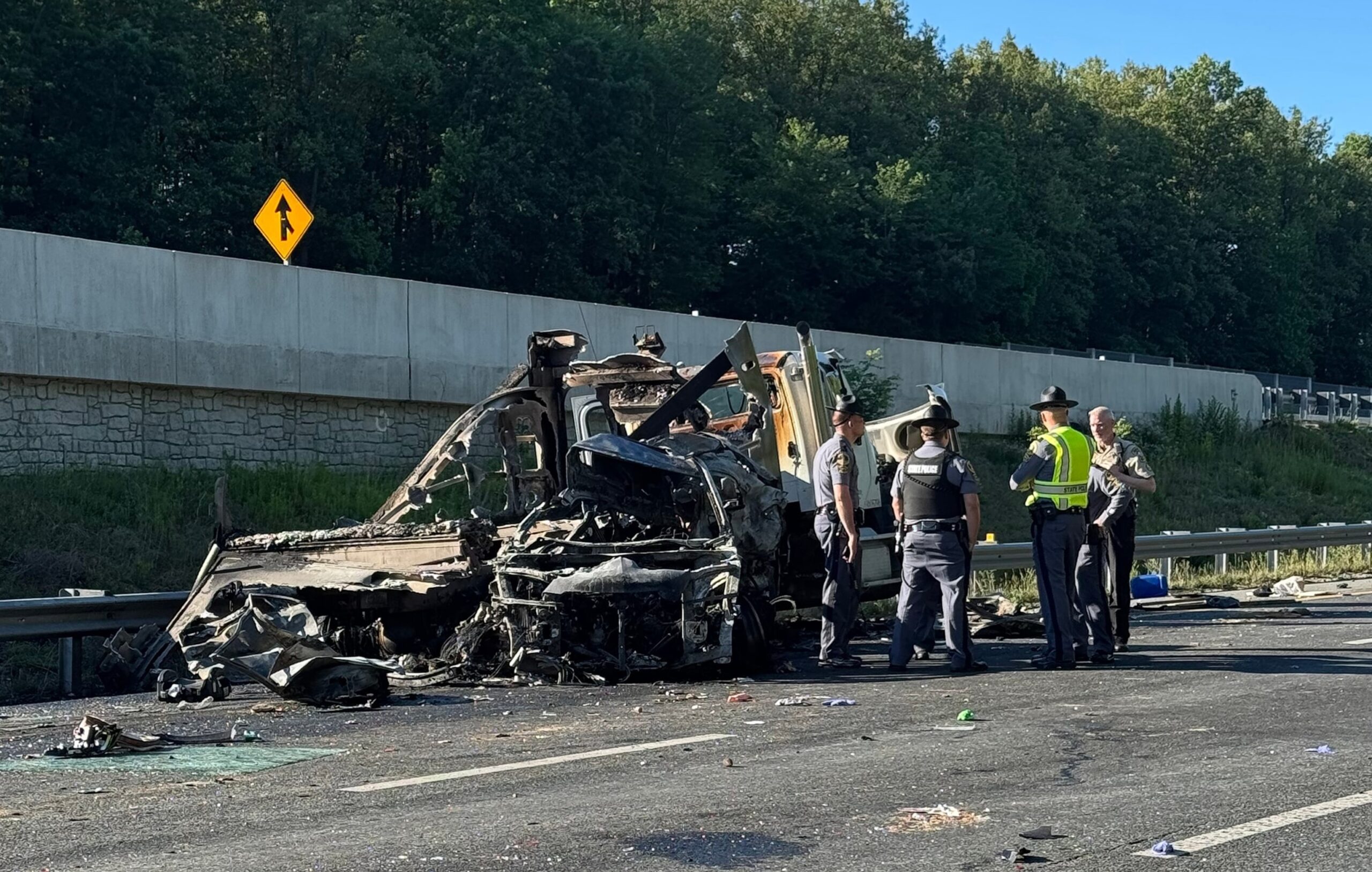 Bus driver charged with manslaughter in massive crash that killed 5 on I-95