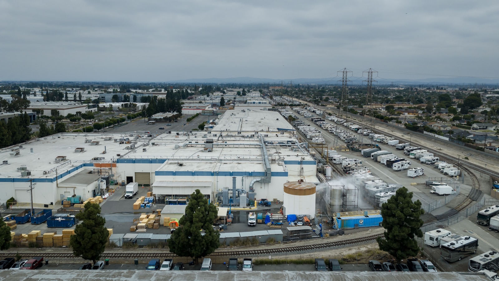 Dangers from damaged California chemical tank persist. Here’s what to know