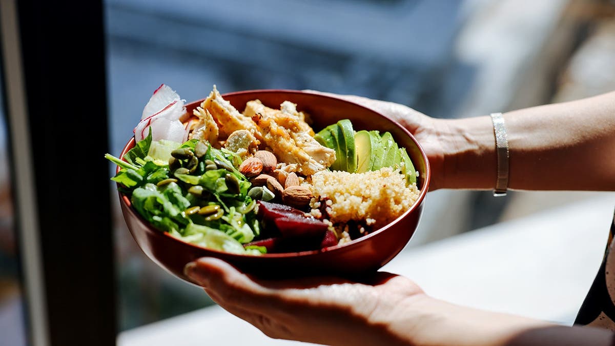 Diet change tied to ‘younger’ biological age in older adults after 4 weeks