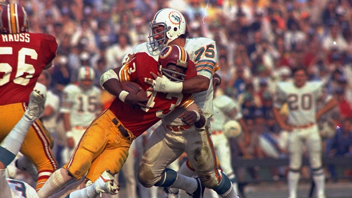Manny Fernandez, cornerstone of Dolphins’ perfect 1972 season, dead at 79