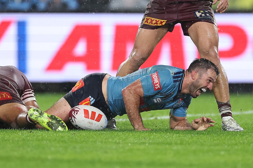 James Tedesco scores