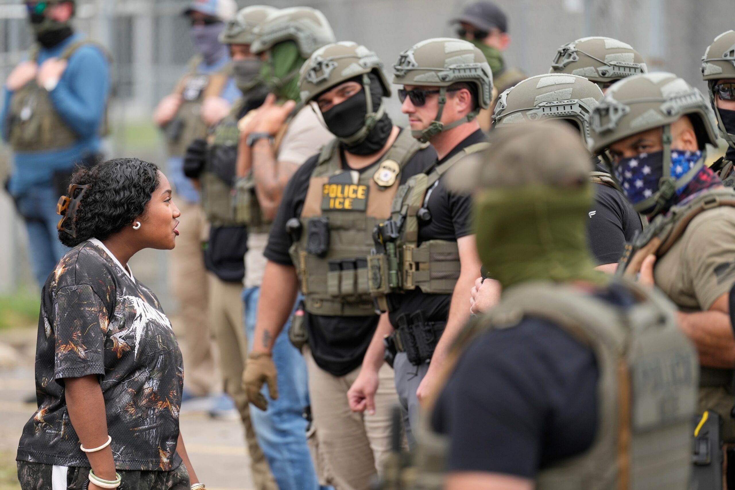 Mullin threatens to pull agents from Newark airport over ICE detention center protest