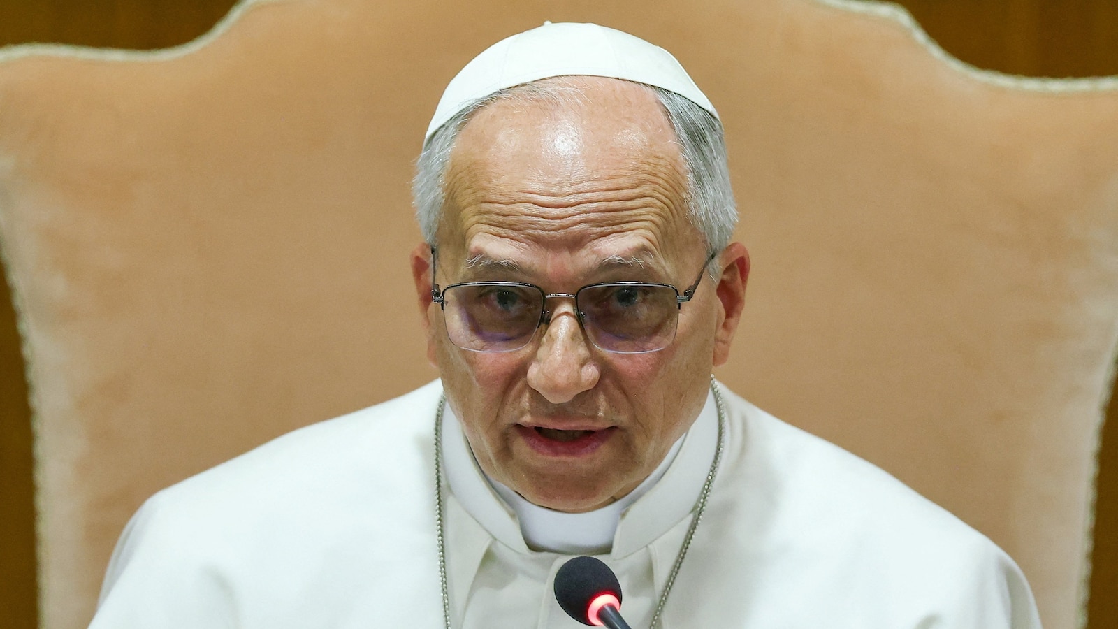 Pope calls for robust regulation of AI in manifesto